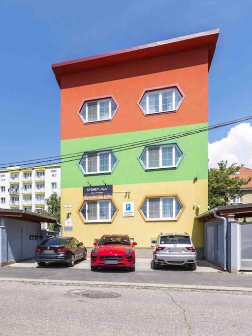 Modern & Cozy Apartment Near Hockey & Football Arena Bratislava Ngoại thất bức ảnh